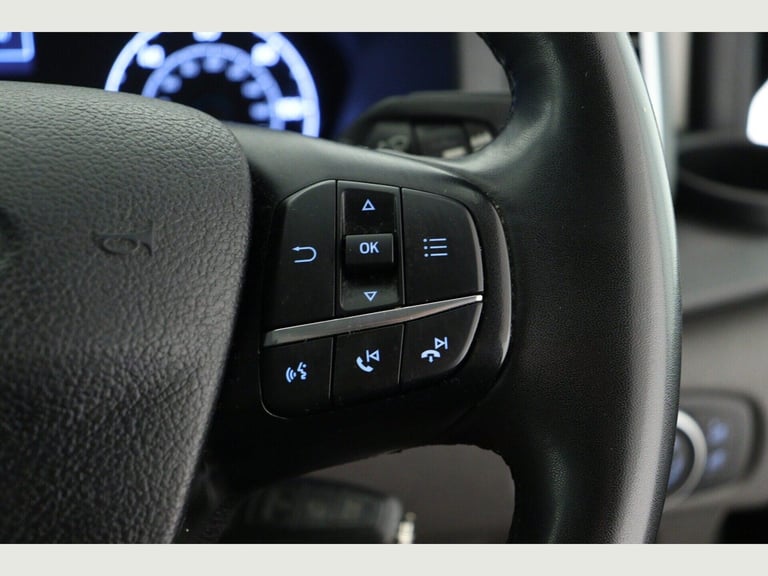 2023 Ford Transit Custom 2.0 EcoBlue 130ps Low Roof Limited Van PANEL VAN DIESEL Manual