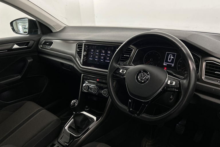 2019 Volkswagen T-Roc 1.5 TSI EVO Design 5dr HATCHBACK PETROL Manual