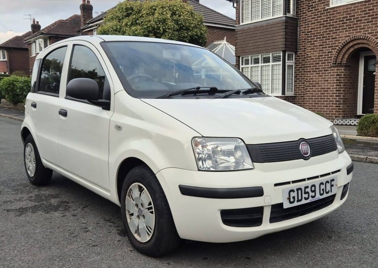 image for 1 Previous owner. Very low mileage. £35 Car Tax. 2010 Fiat Panda Active Eco 1.1 Petrol Manual 5 dr