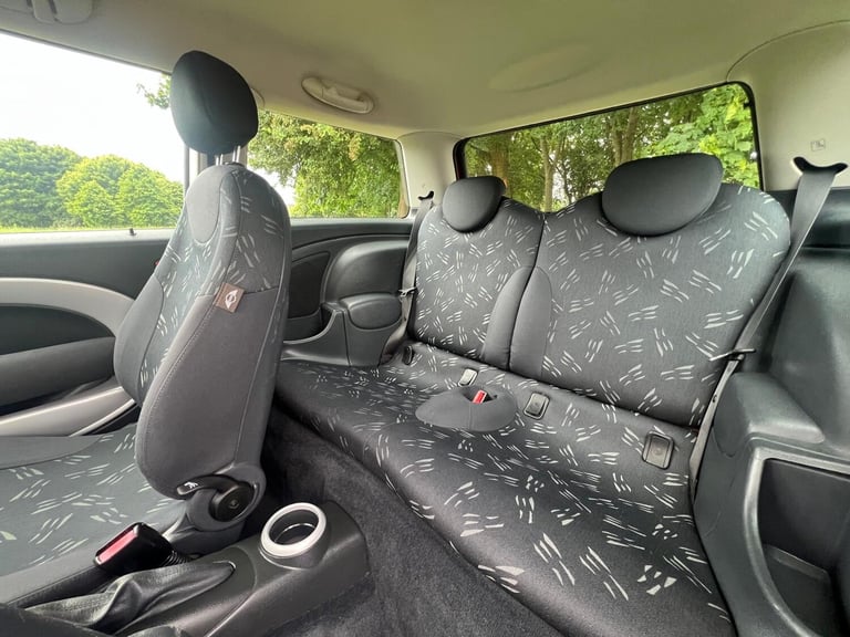 2005 MINI Hatch 1.6 One 3dr HATCHBACK Petrol Manual