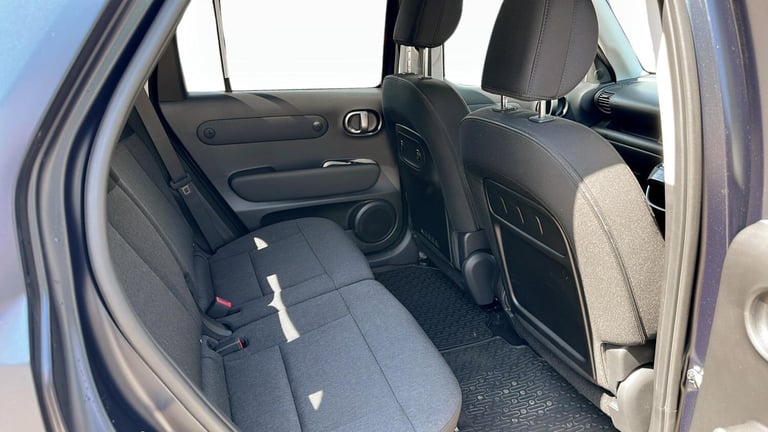 2025 Hyundai INSTER Long Range 49kWh 02 SUV 5dr Electric Auto (115 ps) HATCHBACK Electric Automatic