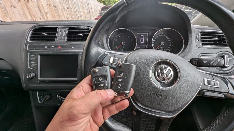 VW golf 7 Tiguan VW T6 Caddy Arteon T-roc Crafter MK2 Polo MK6 Passat b8 key replacement,all lost