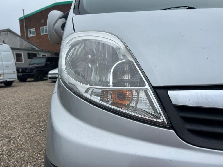 2013 Vauxhall Vivaro 2.0 2900 CDTi Sportive FWD L3 4dr PANEL VAN Diesel Manual