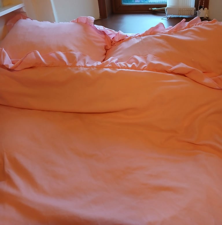 Small double bed for sale ( no mattress)