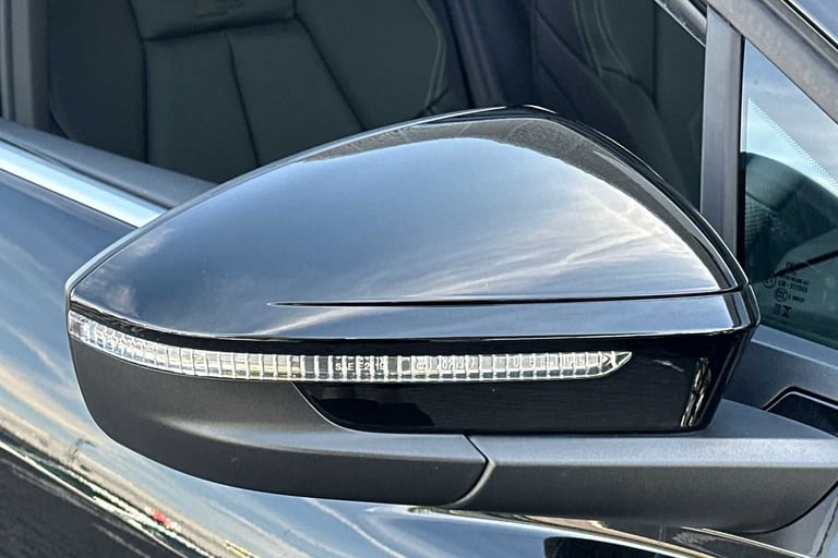 2025 Audi Q4 e-tron 210kW 45 82kWh S Line 5dr Auto [Leather] SUV Electric Automatic