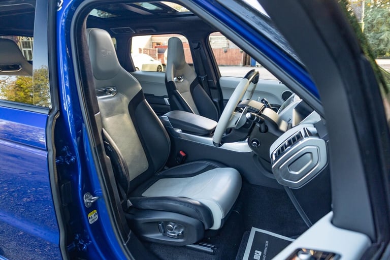 2022 Land Rover Range Rover Sport 5.0 P575 S/C SVR Carbon Edition 5dr Auto ESTATE PETROL Automatic