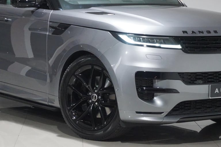 2023 Land Rover Range Rover Sport 3.0 D300 MHEV Dynamic SE SUV 5dr Diesel Auto 4WD Euro 6 (s/s) (...