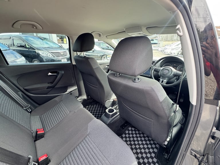 2014 Volkswagen Polo 1.2 TSI SE BMT DSG Automatic 5 doors CarPlay AC Alloys  Hatchback Petrol Aut...