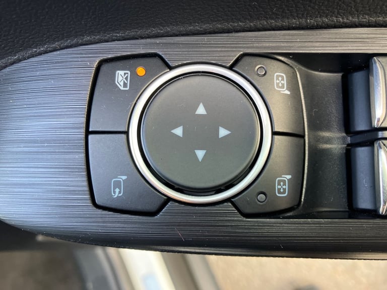 2025 Ford Kuga Kuga ST-Line 5 door 2.5L Duratec PHEV 243PS FWD CVT Automatic 5 Door PETROL/ELECTR...