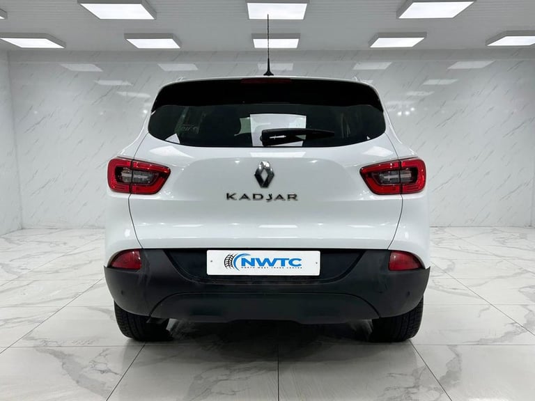 2018 Renault Kadjar 1.3 TCe Dynamique S Nav SUV 5dr Petrol Manual Euro 6 (s/s) (140 ps) FULL S/ H...