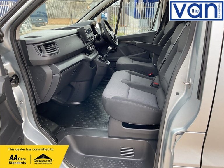2023 Renault Trafic 2.0 dCi Blue SL28 Business Panel Van 5dr Diesel Manual L1 H1 Euro 6 (s/s) ( P...
