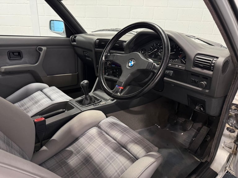  BMW 3 Series 1.8 318i S 2dr Petrol Manual