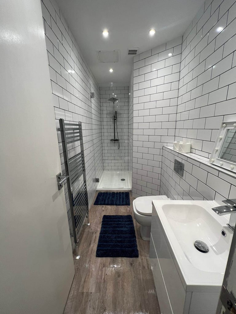 ***LONG TERM LETS-  - NO REF REQ - 1 WEEK DEPOSIT & 1 WEEK RENT UPFRONT - FROM £495 PER WEEK***