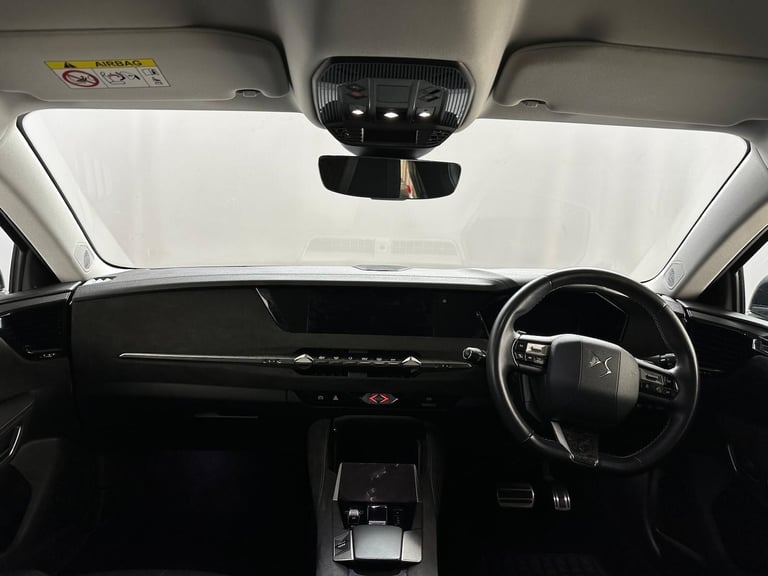 2023 DS Automobiles DS 4 1.6 E-TENSE 12.4kWh Performance Line + EAT8 Euro 6 (s/s) 5dr HATCHBACK P...