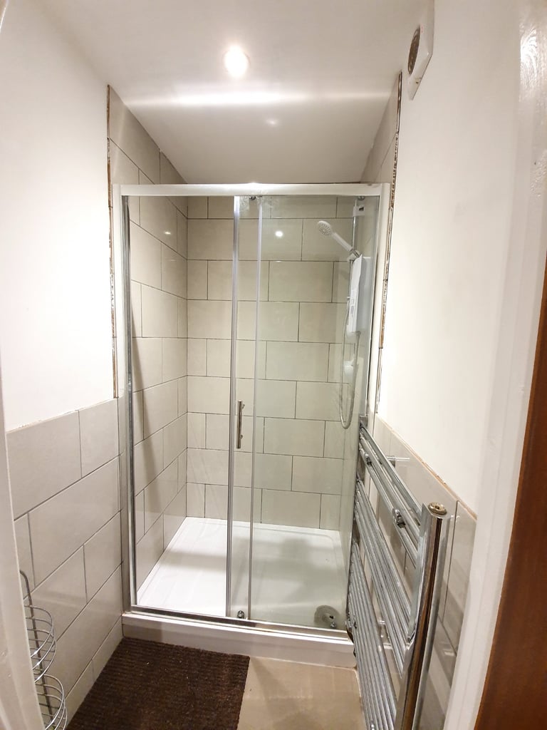 Room available for rent