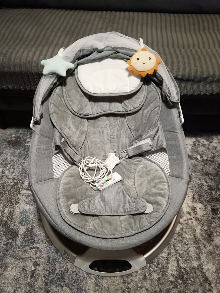 image for AS NEW Electric Baby Bouncer Swing with Remote Control and Charger 