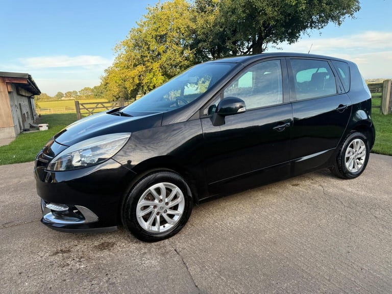 RENAULT SCENIC 1.5 dCi ENERGY Dynamique TomTom Euro 5 (s/s) 5dr 2014