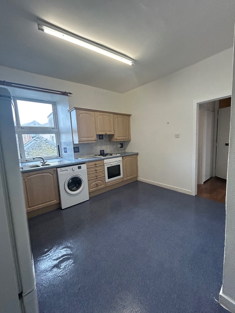 1-Bedroom Flat for Rent – West Blackhall Street, Greenock