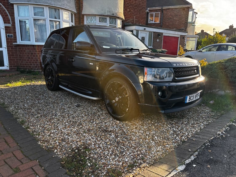 Range Rover sport 2011 facelift 107k