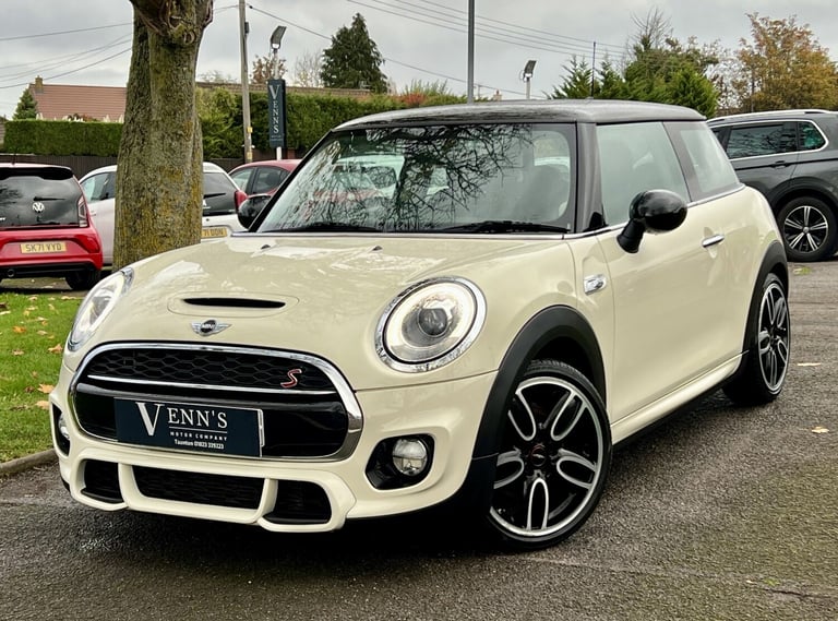 MINI HATCH 2.0 Cooper S 3-Door Hatch 2018