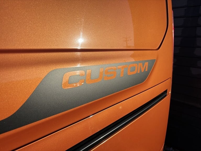 2020 Ford Transit Custom 2.0 EcoBlue 130ps Low Roof Limited Van PANEL VAN DIESEL Manual