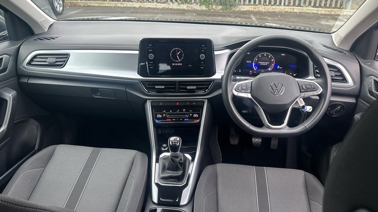 2022 Volkswagen T-Roc 1.0 TSI Life 5dr HATCHBACK PETROL Manual