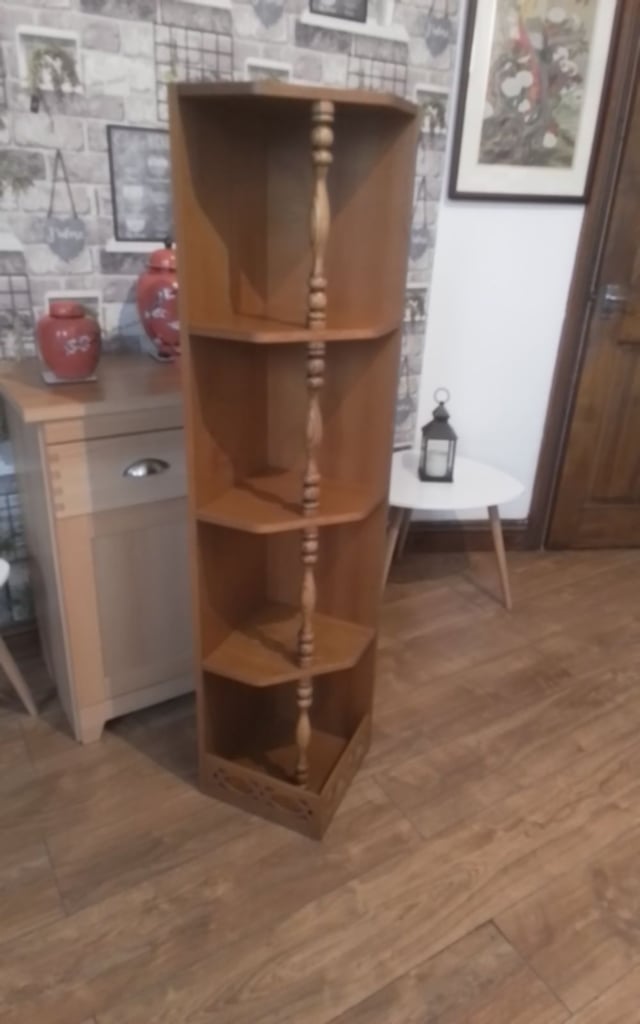 image for CLASSIC CORNER SHELVING 