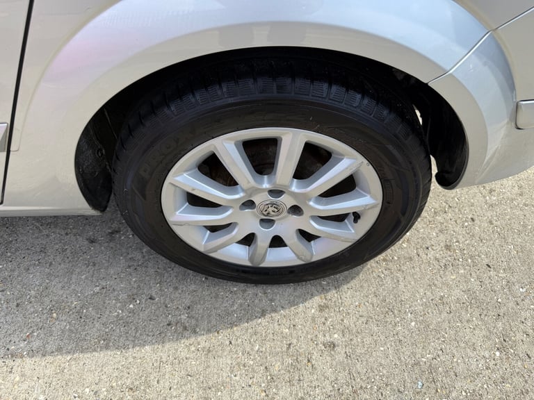 2005 Vauxhall Astra 1.6i 16V Club 5dr HATCHBACK Petrol Manual - Image 41