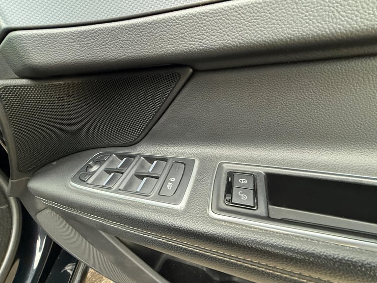 2017 Jaguar XF 2.0d R-Sport Auto Euro 6 (s/s) 4dr SALOON Diesel Automatic