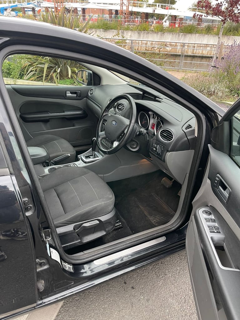 Ford, FOCUS, Hatchback, 2010, Automatic, 1596 (cc), 5 doors