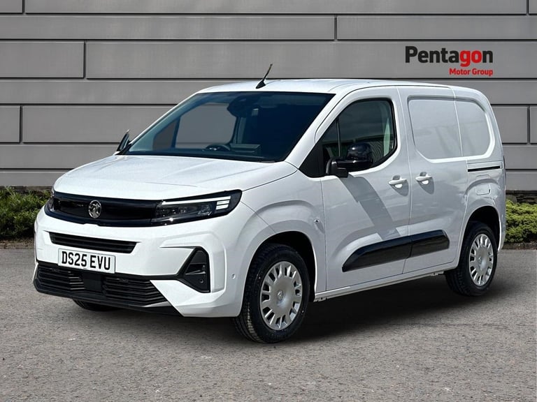  Vauxhall Combo 1.5 Turbo D 2300 Pro Panel Van 5dr Diesel Manual Swb Euro 6 s/s