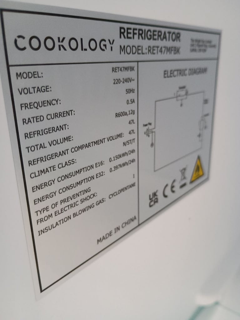 TABLE TOP FRIDGE COOKOLOGY