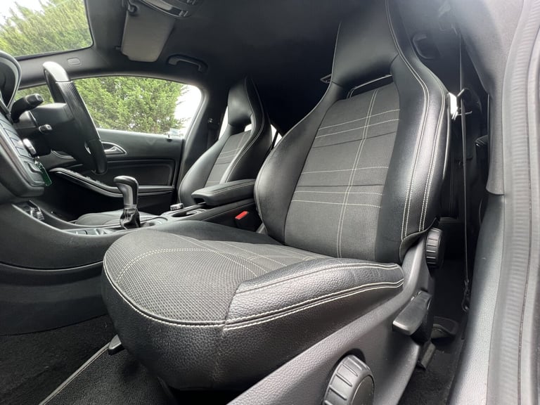 MERCEDES-BENZ CLA 2.1 CLA200 CDI Sport 2015