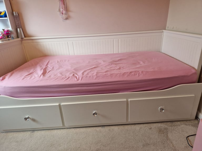 image for Ikea day bed
