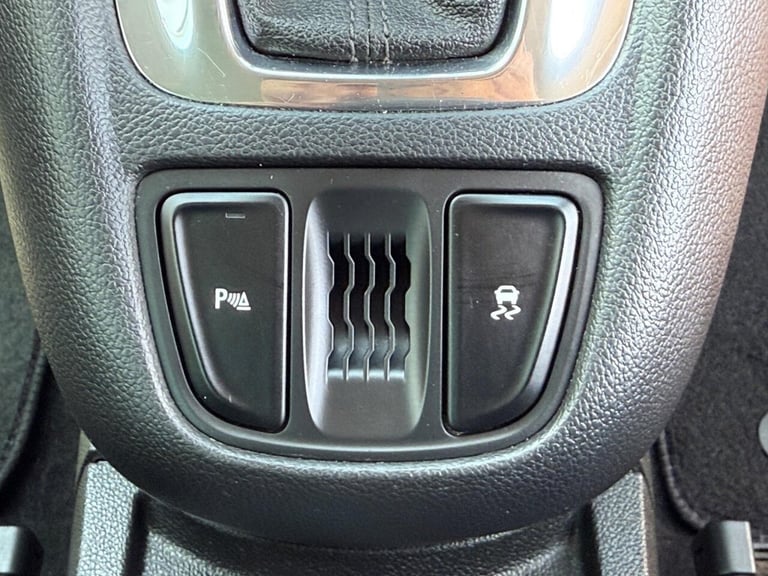 2017 Vauxhall Zafira Tourer 1.4i Turbo Energy Auto Euro 6 5dr MPV Petrol Automatic