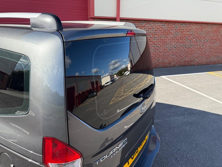 2019 Ford Tourneo Courier 1.5 TDCi Zetec Euro 6 5dr MPV Diesel Manual