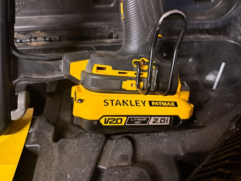 Stanley fatmax V20 nail gun