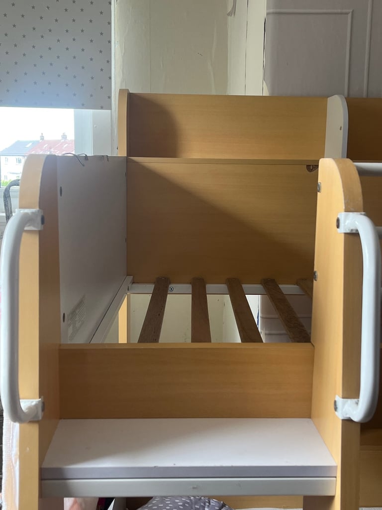 Bunk beds 
