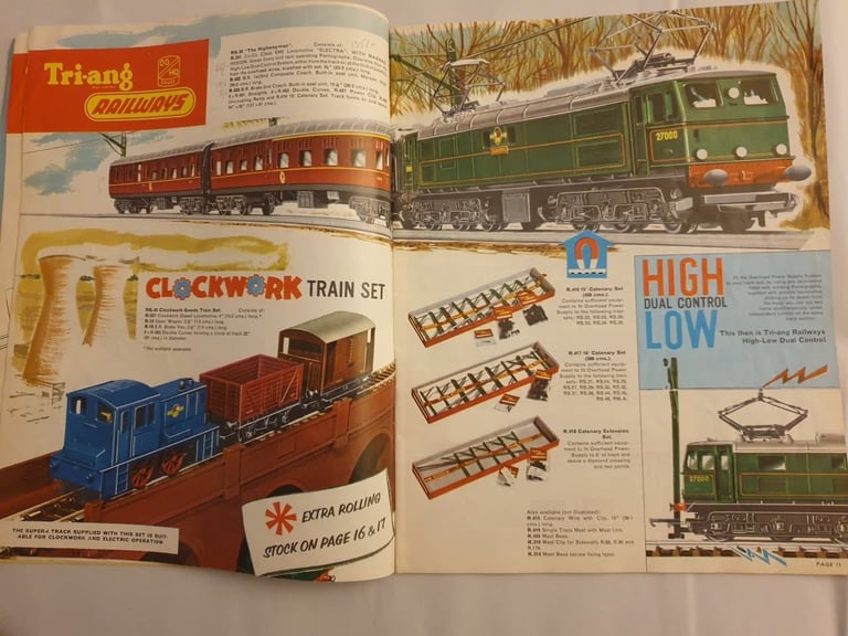 A 1963 Triang Railways Science Series Ninth Edition 44 page catalogue, £8, 