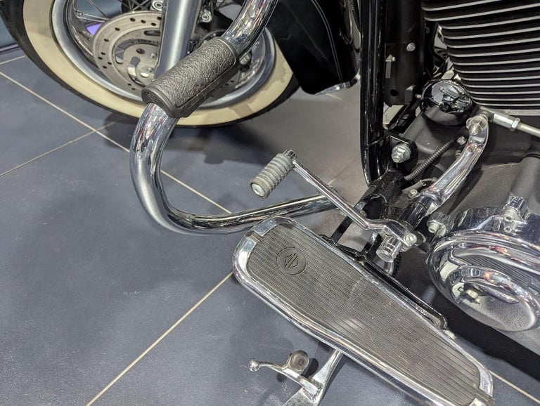 2013 Harley-Davidson Softail 1690 FLSTN Deluxe