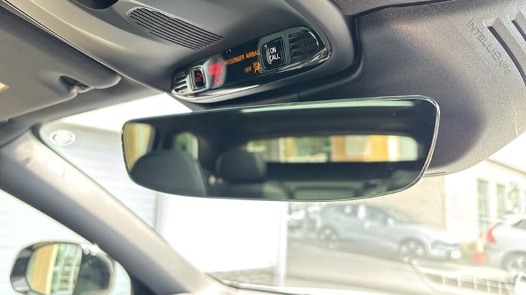 2020 Volvo XC60 Recharge R-Design, T6 AWD plug-in hybrid Estate Petrol Parallel PHEV Automatic