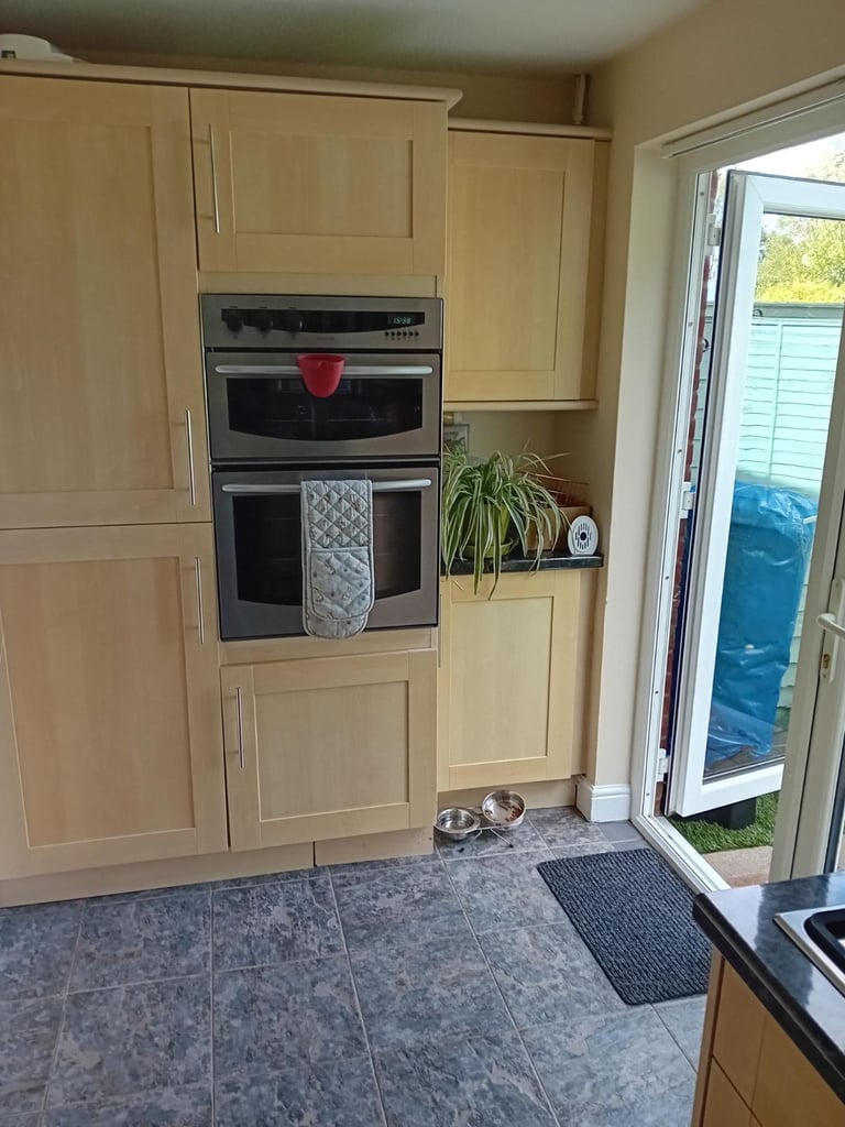 Weeknight Room in South Milton Keynes