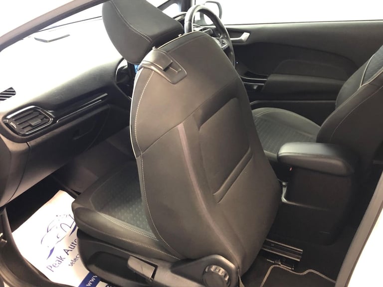 2017 Ford Fiesta 1.0T EcoBoost Titanium Euro 6 (s/s) 3dr HATCHBACK Petrol Manual
