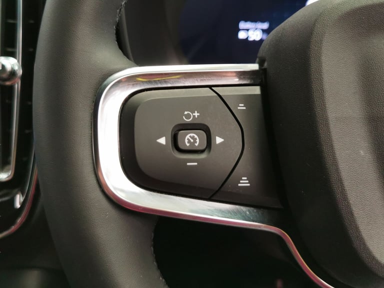 2022 Volvo XC40 170kW Recharge Core 69kWh 5dr Auto ESTATE ELECTRIC Automatic