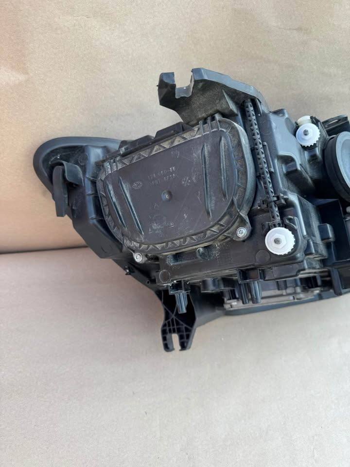 OEM PRE-LCI Audi A6 C7 Passenger Side Left Xenon Headlight | Year: 10-15