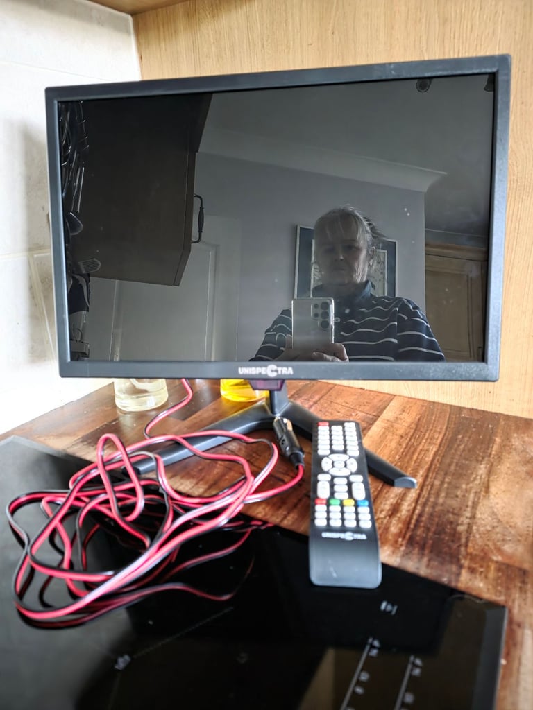 Unispectra 19" HD TV for Caravan