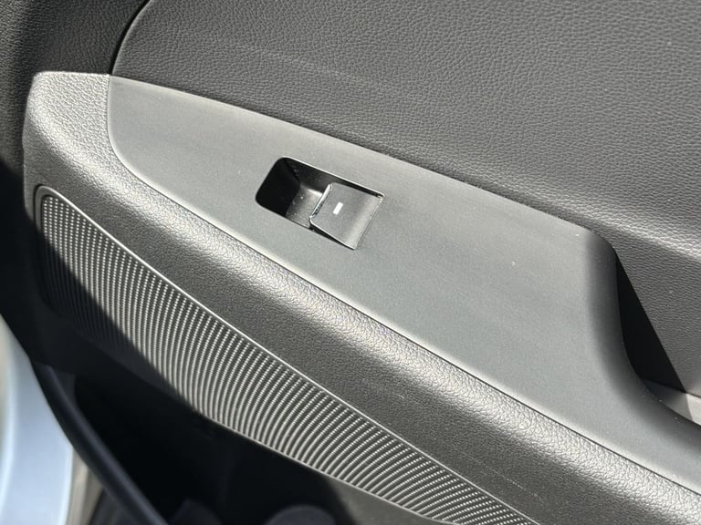 2020 70 HYUNDAI TUCSON 1.6 CRDI MHEV SE NAV SUV 5DR DIESEL HYBRID MANUAL EURO 6 