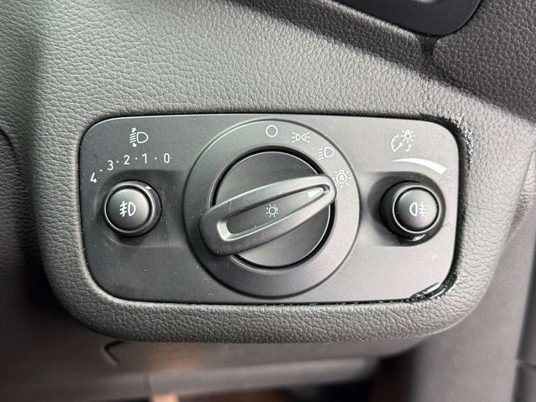 2019 Ford Kuga 1.5 TDCi EcoBlue ST-Line Edition SUV 5dr Diesel Manual Euro 6 (s/s) (120 ps SUV Di...