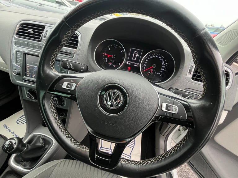 2015 Volkswagen Polo 1.4 TDI SE Design 5dr HATCHBACK Diesel Manual