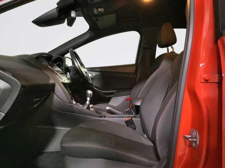 2017 Ford Focus 1.0 EcoBoost 125 ST-Line 5dr HATCHBACK PETROL Manual